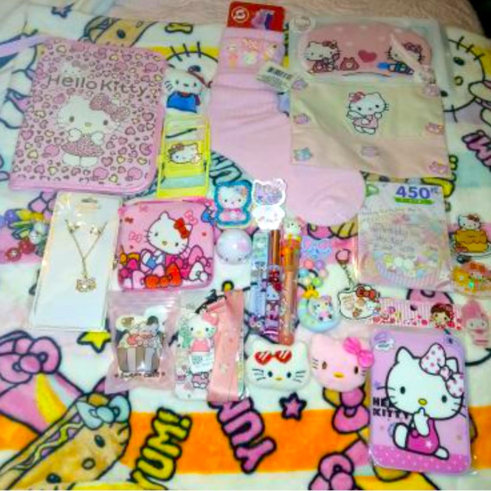 Mega Hello Kitty Lot!